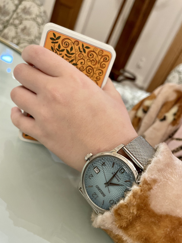 896699CA-1B1C-4F54-A24D-885699E9E58D