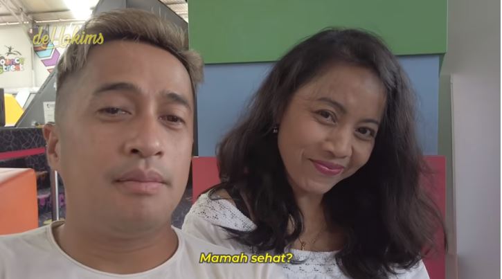 Irfan Hakim, dan ibunda Kekeyi.
