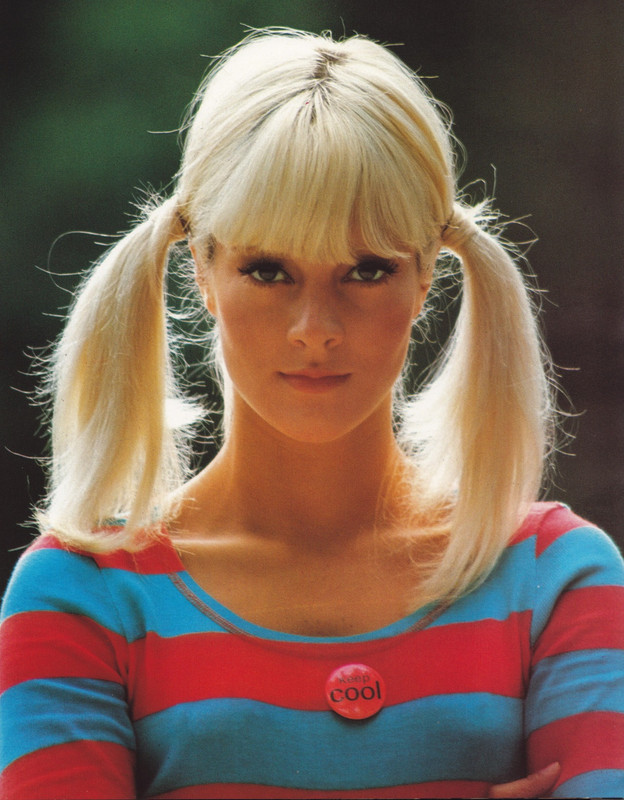 Sylvie_Vartan_98