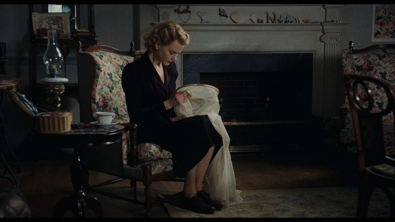 The.Others.2001.2160p.UHD.BDREMUX.SDR.HEVC.TrueHD.Atmos-Нечипорук.mkv_snapshot_00.31.24.048