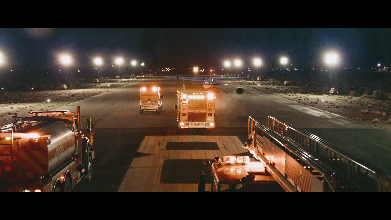 flight.risk.2025.1080p.bluray.x264-knives.mkv_20250326_161226.499