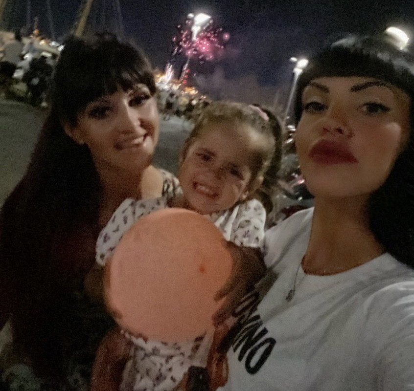 D8AB723A-2874-4860-905E-EB4094A3D14E