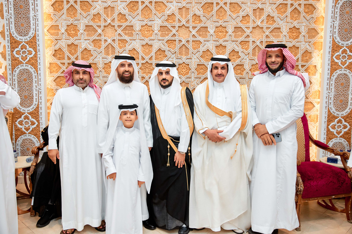 freelancers-BN7-A9027