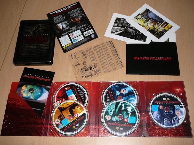 blade-runner-ultimate-collector-edition-5-dvd-box-set-slika-51532321.jpg