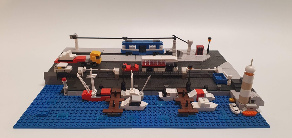 Tranvia-y-Puerto-Deportivo_TENTENTE_01
