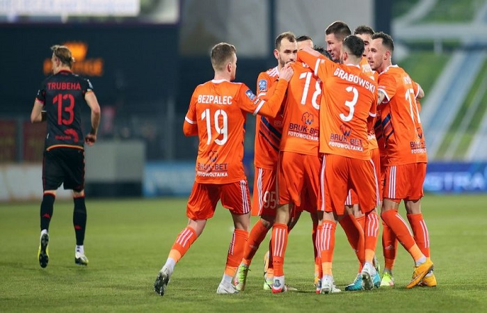Soi kèo tài xỉu, phạt góc trận Jagiellonia vs Termalica B-B, 23h00 ngày 18/07