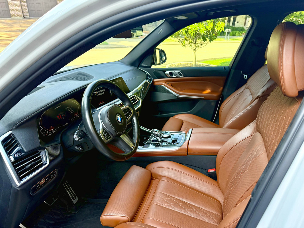 Vehicle thumbnail 12