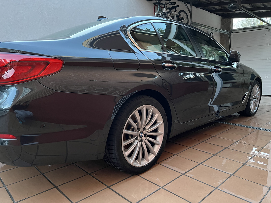 95066512-FC5C-4A98-AF0C-2F28DB2F2C39