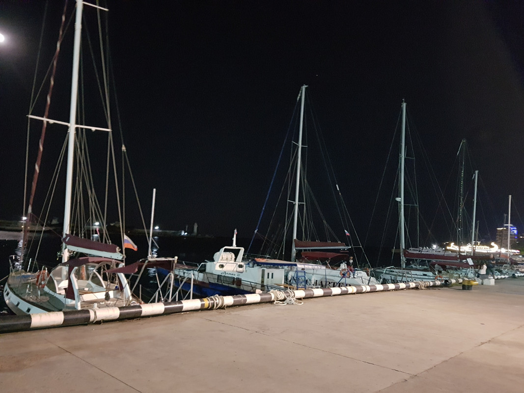 17 вечерняя набережная