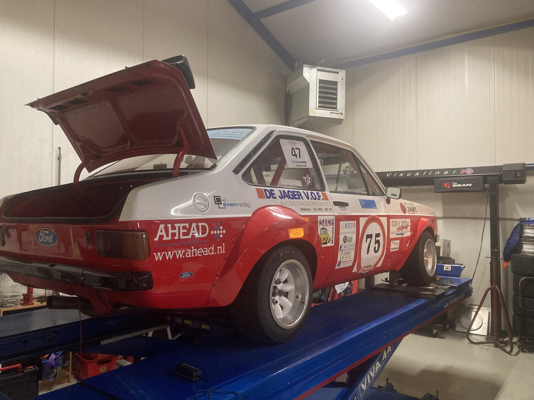 2C474417-33F0-419A-87A8-61B332AE6013