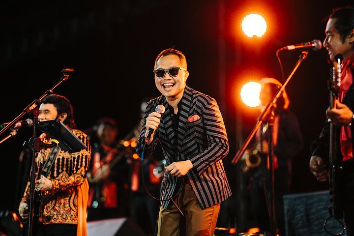 Penampilan Rhoma Irama dan Trion Lestari meriahkan gelaran event Prambanan Jazz 2023 hari pertama di minggu kedua pada Jumat (14/7/2023).
