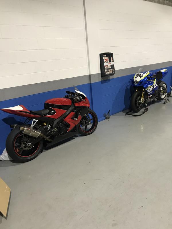 74E27DBB-D686-4AE3-BD42-4E00C1F913E1