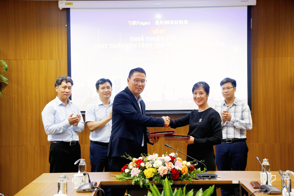 Samsung-VTV-MOU-Photo-2.jpg