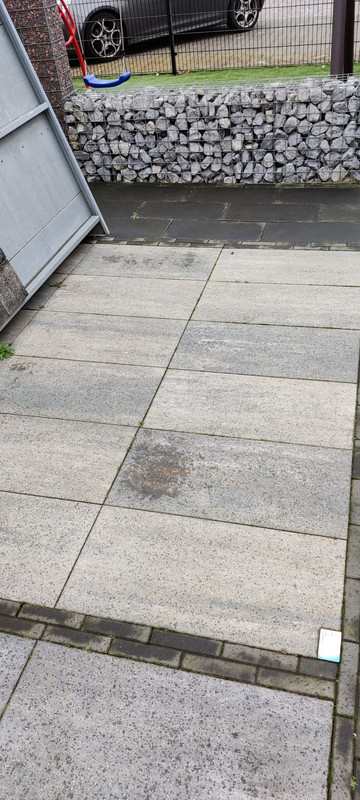 09C1EE90-0F95-4821-B77B-44BFBB4A54AF