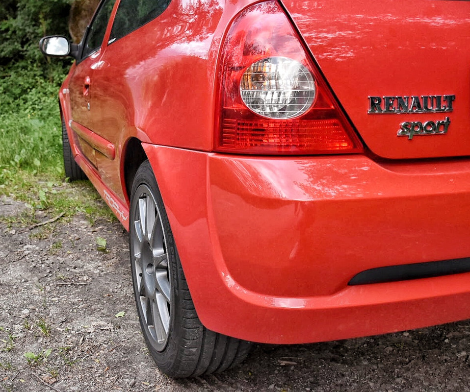 418387D4-F11B-4D82-BE04-C64365567A31