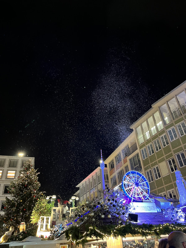 126EBAF7-A527-4512-828E-BCCA2815AE3C