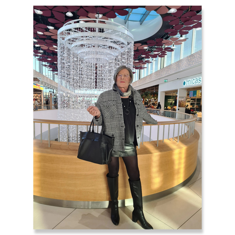 photocollage 2025112821937120