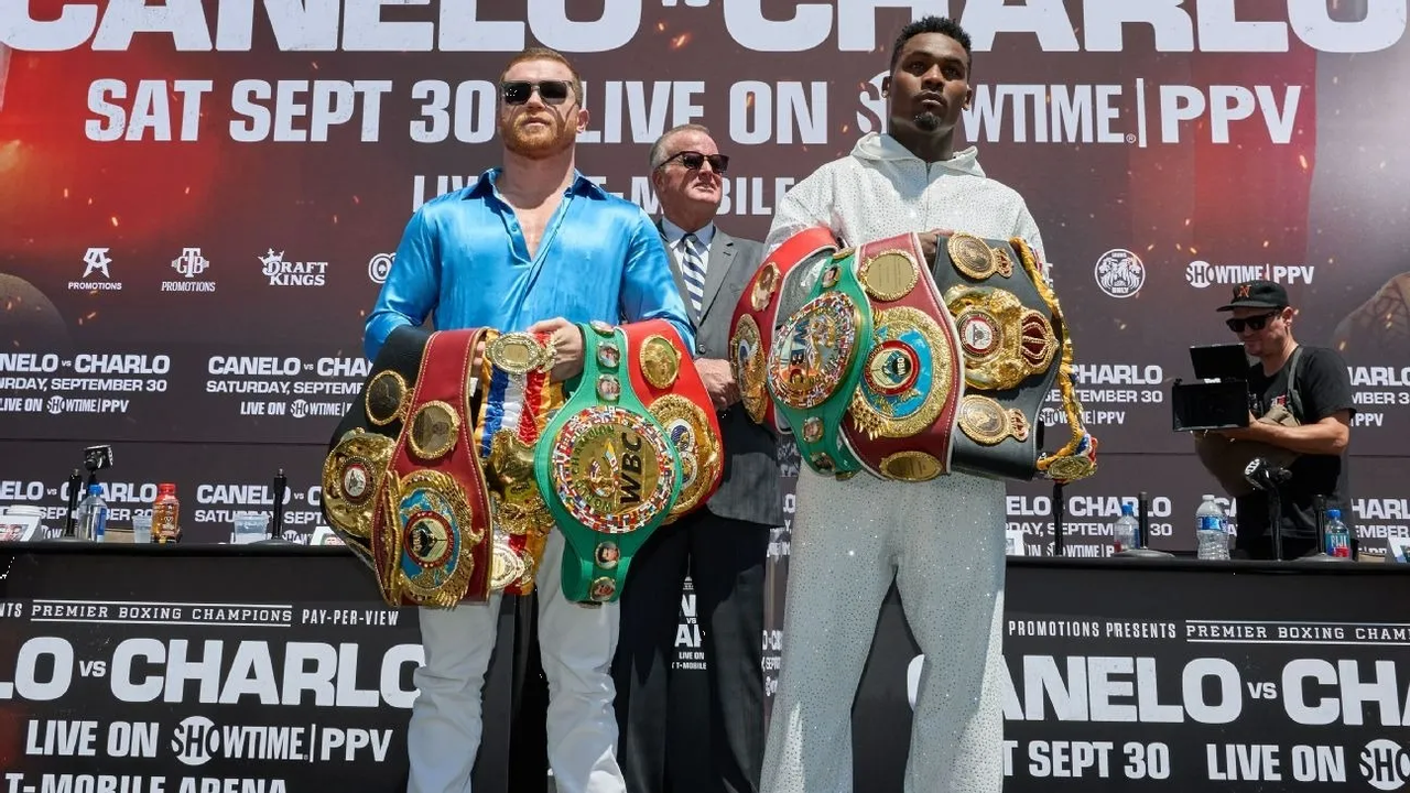 Canelo Álvarez vs Jermell Charlo: Fecha, horario y transmisión en vivo