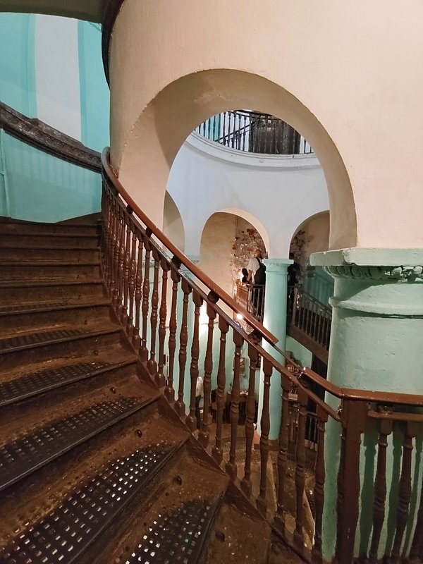 https://i.postimg.cc/ZKy2Km3s/33-IMG-20240813-191651.jpg