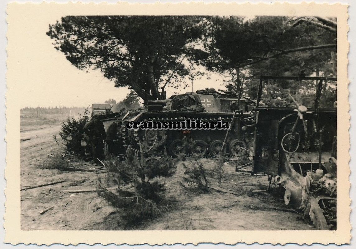 Orig. Foto StuG III Sturmgeschütz Panzer Tank im DEMJANSK Kessel