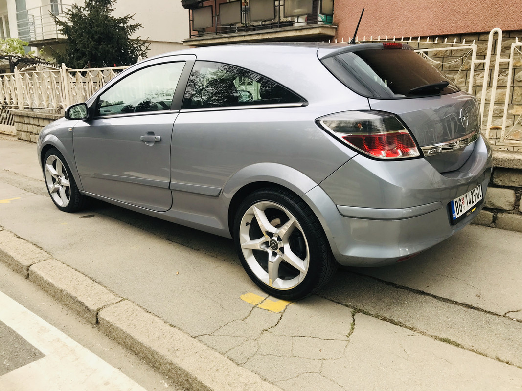 6E0504CE-DD7B-4F61-ABBF-E356740776B8