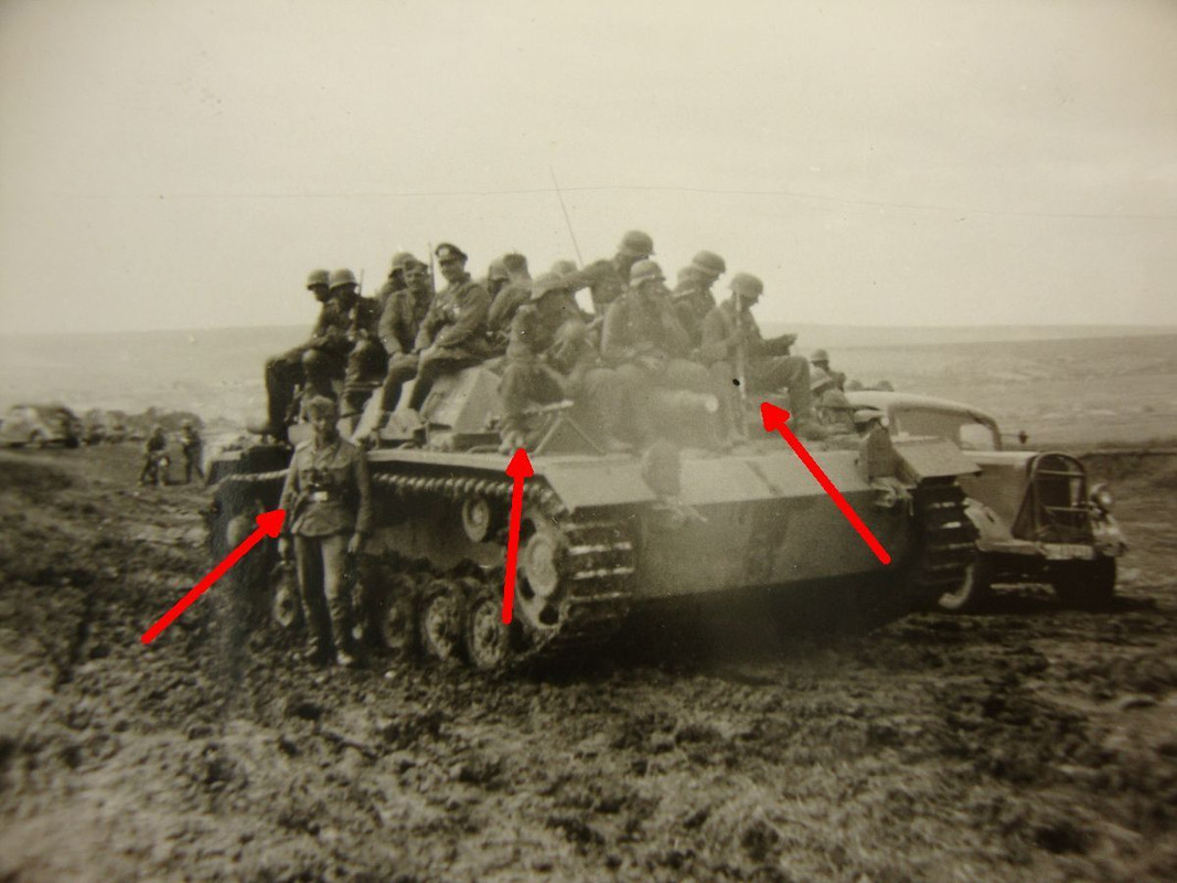 BESSARABIEN, Stug 3, Sturmgeschütz III mit Infan