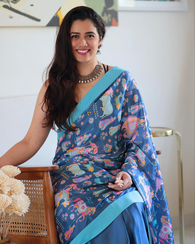 28-Girija-Oak-Godbole-Beautiful-Photos-in-Saree-My-Vantage-Point