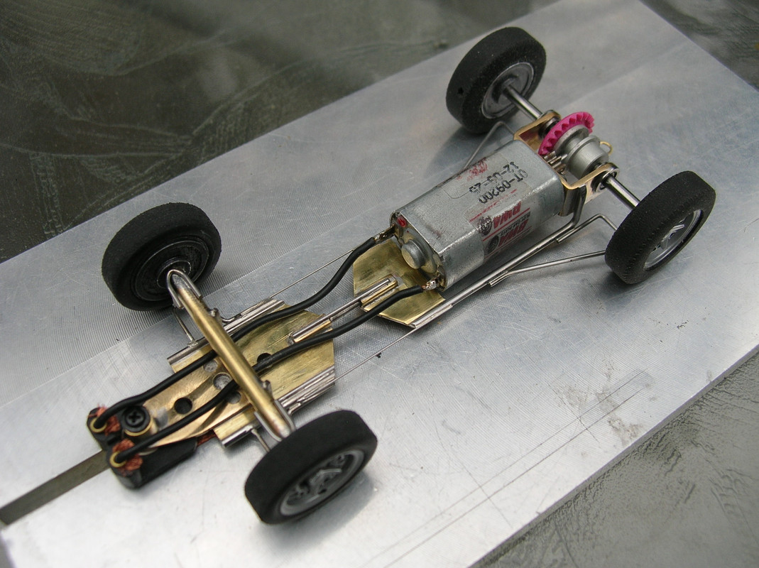 [Image: 2003-12-31-23-00-00-122-copy.jpg]