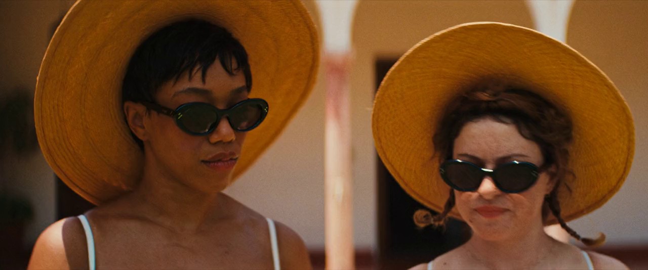 Blink-Twice-2024-WEBRip-English-720p-x264-AVC-AAC-2-0-mp4-0000