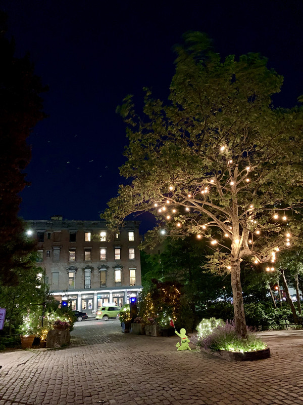 26042183-D002-4C12-AEB0-08D4D9F7B4E4