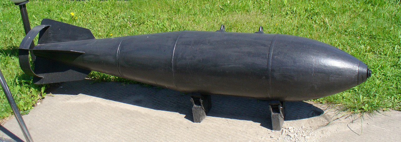 Bomb-FAB-500-M62-2008-G1.jpg