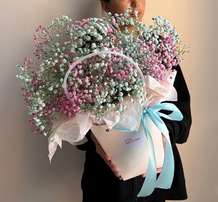 Сумочка с гипсофилой