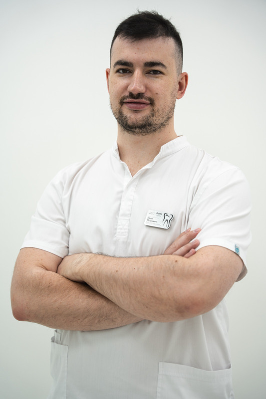 Хирург стоматолог Евченко И.И.