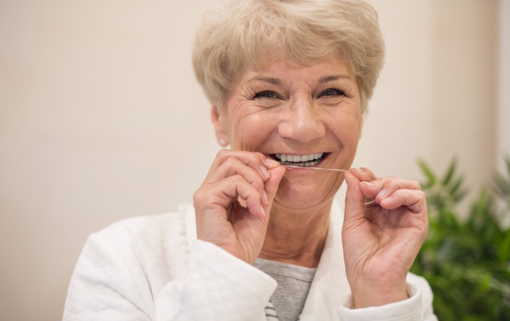 Una buena salud dental puede prevenir el Alzheimer