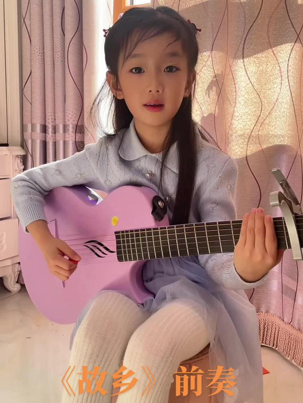 占占K吉他,ロリータ,Lolita,萝莉塔,炉利,Loli,萝莉,亜炉,華炉,少女,甜妹