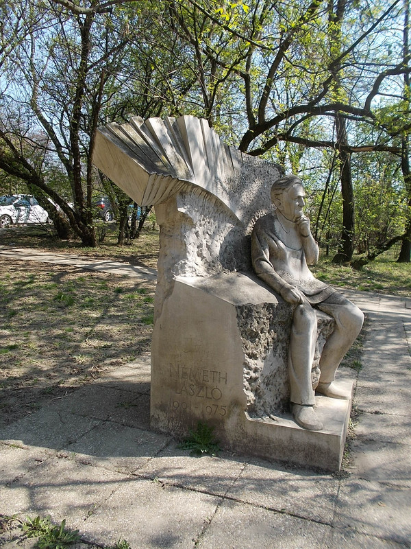 Laszlo-Nemeth-memorial-by-Robert-Csikszentmihalyi-2017-Pasaret