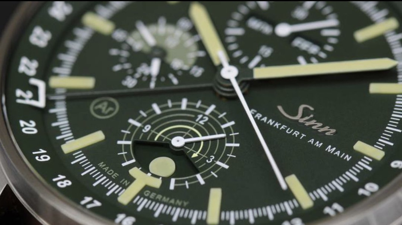 0EFC49CD-A0C1-4936-8D71-161204456F7F