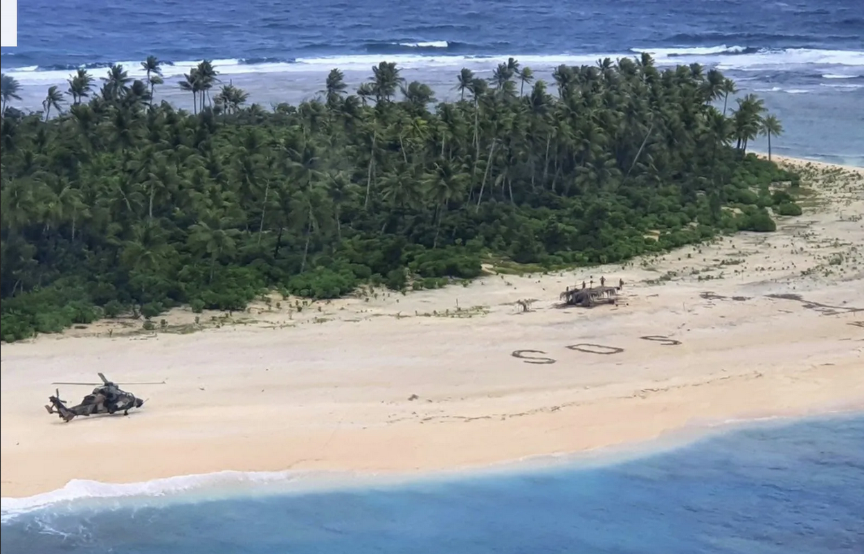 Rescatan a náufragos que escribieron “help” en playa de Micronesia
