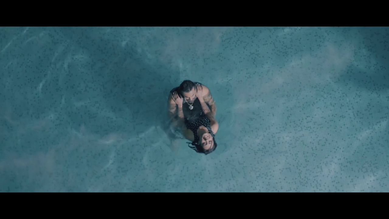 vlcsnap-2025-06-09-22h51m22s333