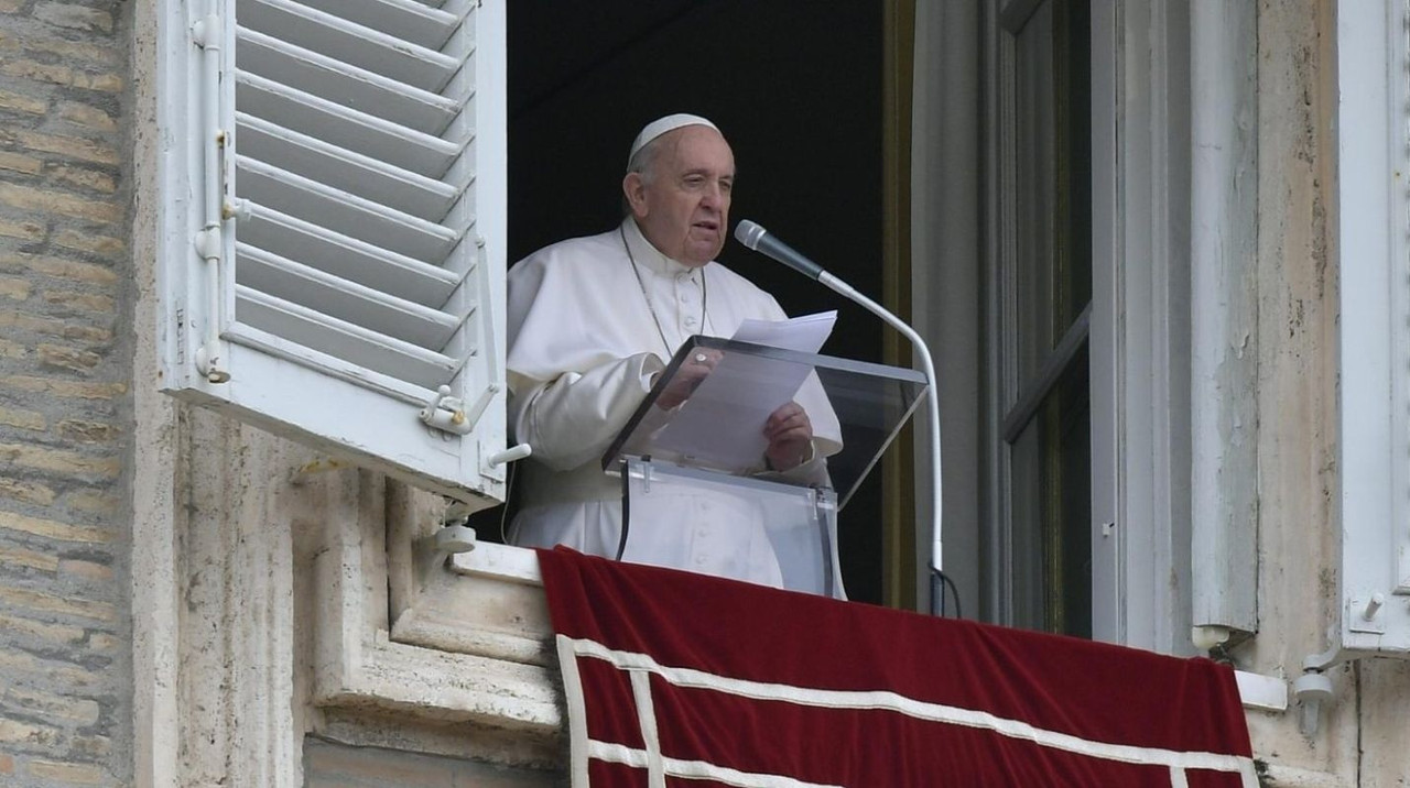 ¿Cuándo reza el papa Franciso el Regina Coeli 2022?