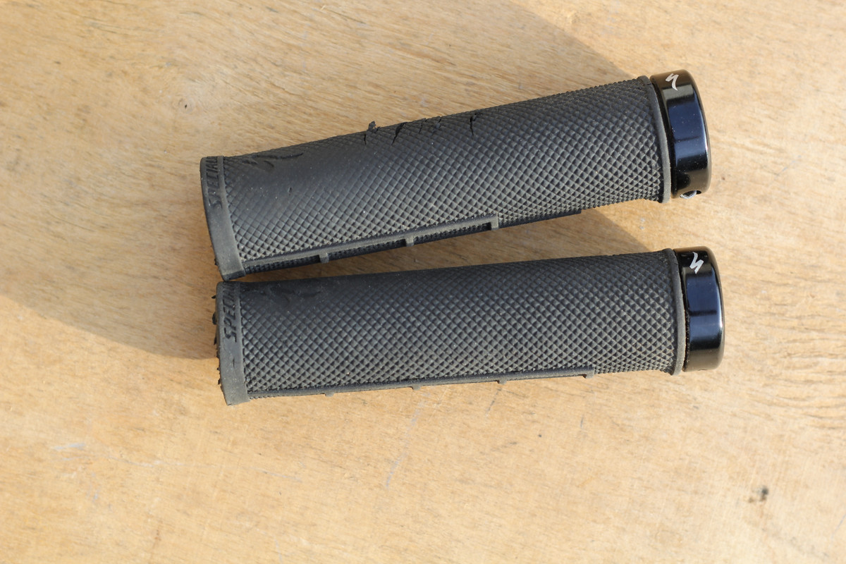 5-CFCCD98-9304-40-DC-9-A4-A-1-E9-CE88-CF