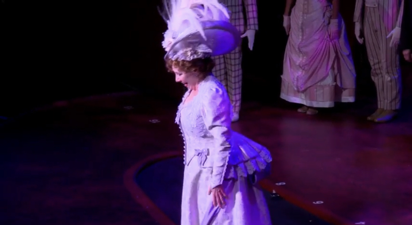 Hello Dolly past tours passerelle question.