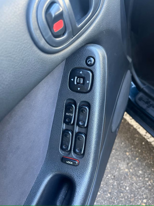 xedos-6-serie-2-0i-v6-leder-aut-dealer-oh (16)