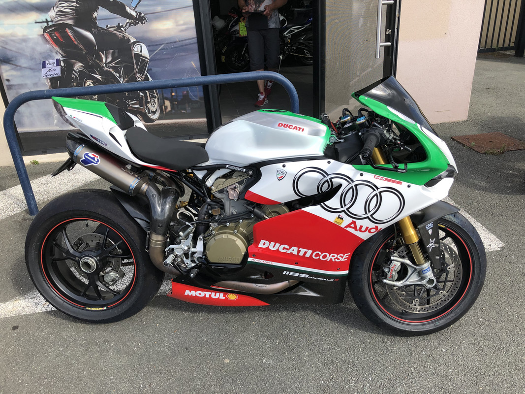 AB36C33D-612D-4696-BB3C-5A7A26CB3D5F