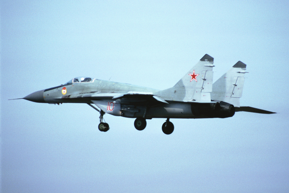 31 GvIAP MiG-29S, 10 red_2960727439_03.04.91