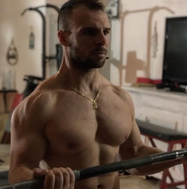 TOMMASO CACCIALUPI: «Come arrivare alle feste in forma, senza stress e senza rinunce» 2 Tommaso Caccialupi 1