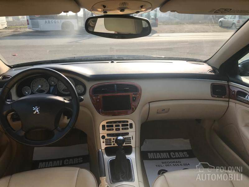 5C266D8B-86FC-4B7F-8CBD-C28325316EC4