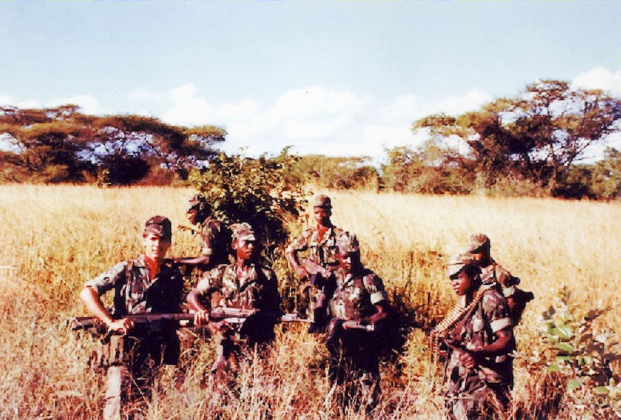 24-GEP008-espera-dos-meios-a-reos-para-uma-interven-o