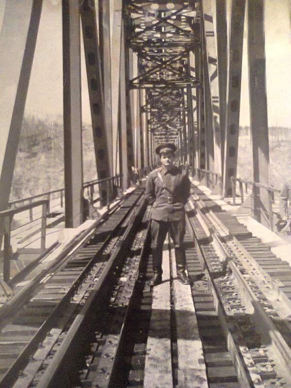 Фото1652Один самых длинных мостов БАМА  гЗейск 1982г