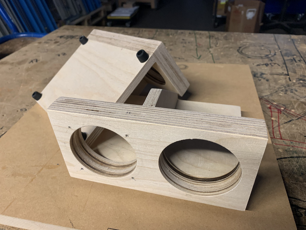 5DCE4A03-C378-4AE3-9CD5-951C9D56D714